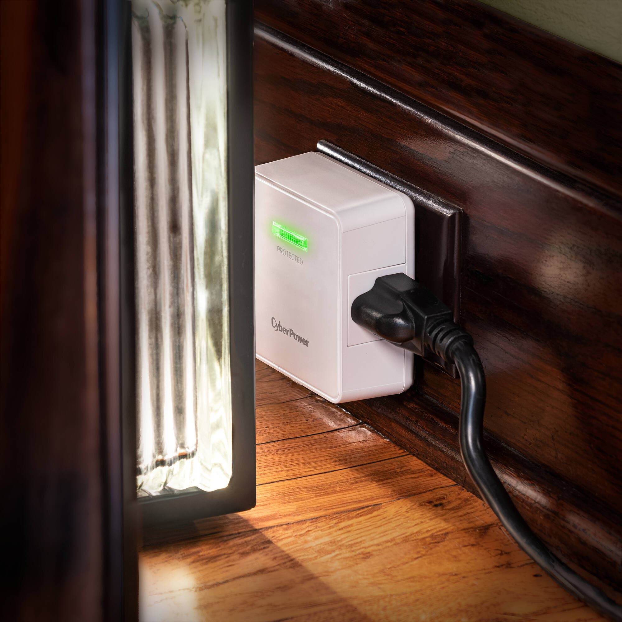 CyberPower HT200W wall tap surge protector for indoor outlet-level power protection