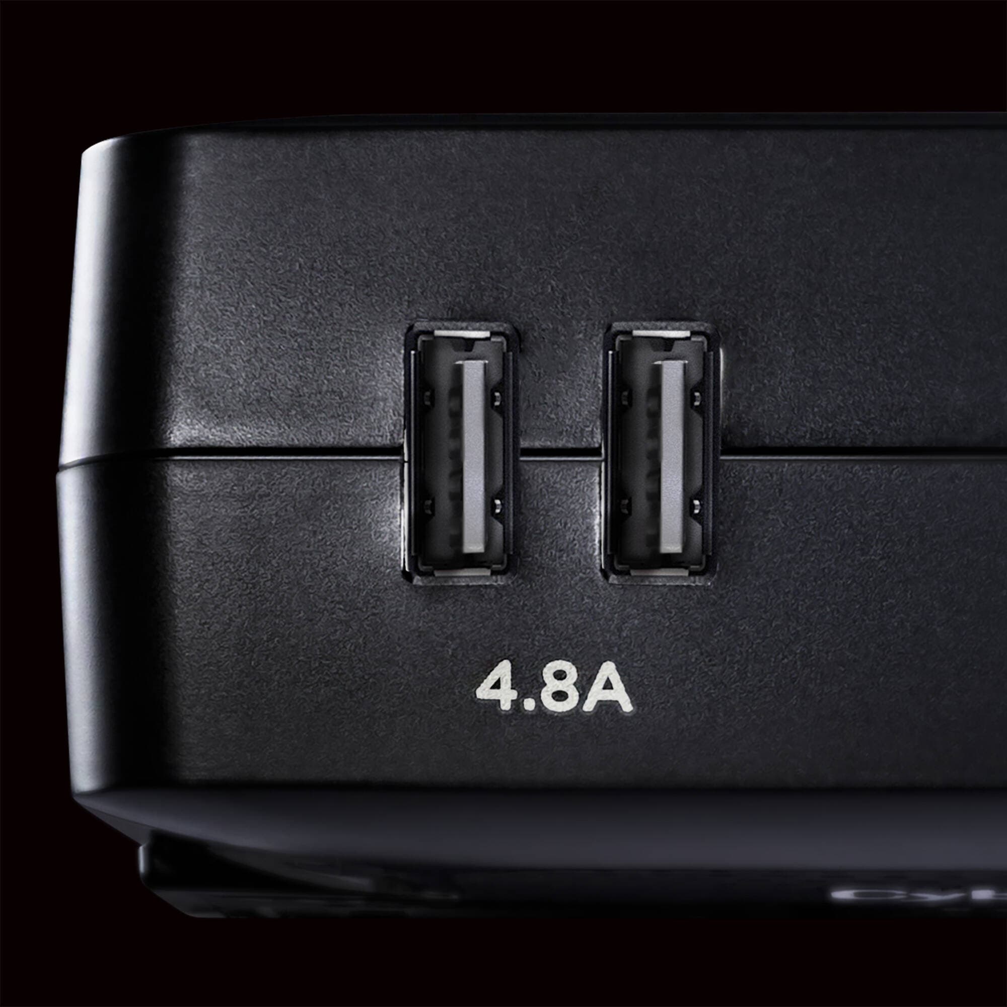 CyberPower HT600WSU2A black wall-tap surge protector with 5 outlets