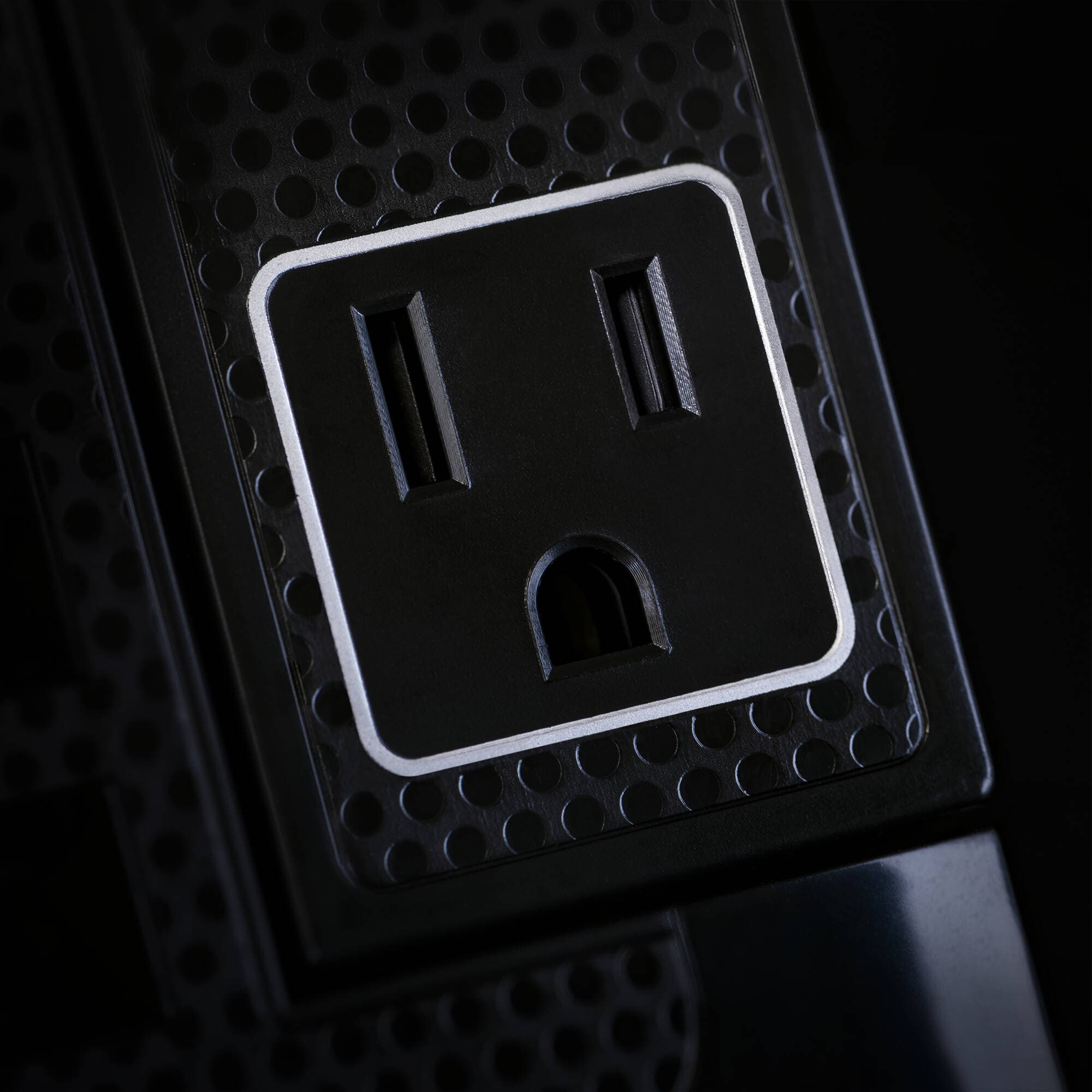 CyberPower HT600WSU2A black wall-tap surge protector with 5 outlets